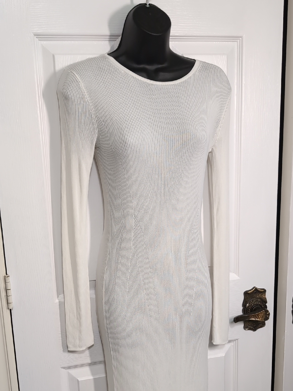 NEW Aritzia Ten Madera Cream Long Sleeve Ribbed Maxi Dress Size Small - Picture 3 of 15